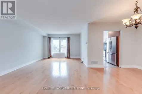 7 Marshview Avenue Aurora ON L4G 7W2