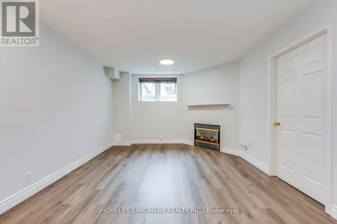 7 Marshview Avenue Aurora ON L4G 7W2