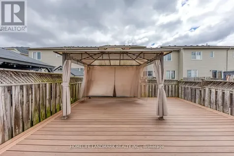 7 Marshview Avenue Aurora ON L4G 7W2