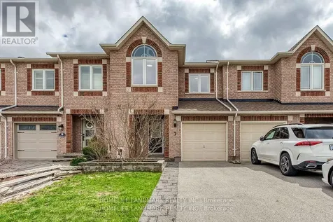 7 Marshview Avenue Aurora ON L4G 7W2