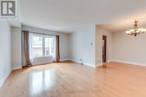7 Marshview Avenue Aurora ON L4G 7W2