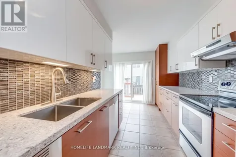 7 Marshview Avenue Aurora ON L4G 7W2