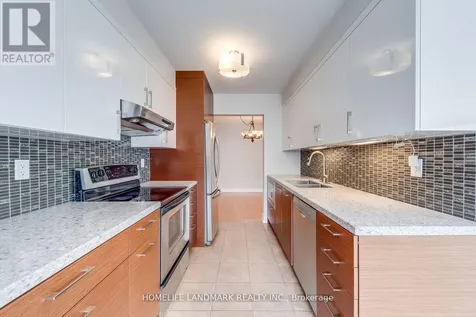 7 Marshview Avenue Aurora ON L4G 7W2