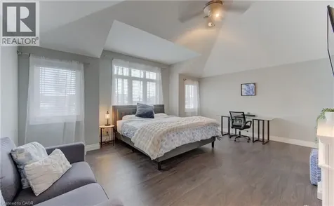 21 West Tree Drive Breslau ON N0B 1M0