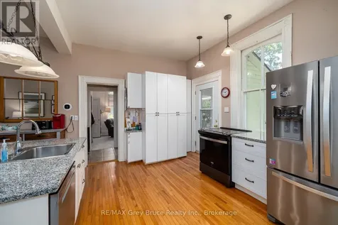580 23rd Street West Owen Sound ON N4K 4G9