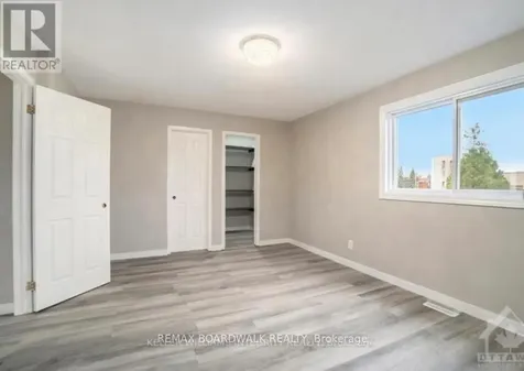 563 Latour Crescent Ottawa ON K4A 1N6