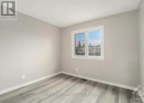 563 Latour Crescent Ottawa ON K4A 1N6