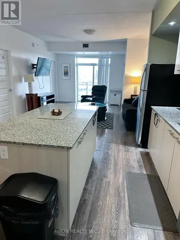 8 Hickory Street West Waterloo ON N2L 3H6
