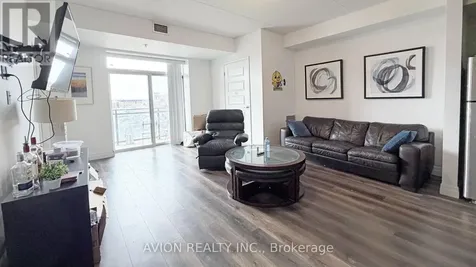 8 Hickory Street West Waterloo ON N2L 3H6