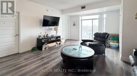 8 Hickory Street West Waterloo ON N2L 3H6