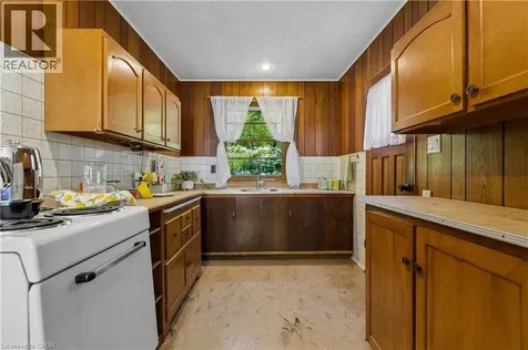 264 Blanchfield Road Southampton ON N0H 2L0