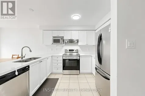 7 Croxall Boulevard Whitby (brooklin) ON L1M 0E6