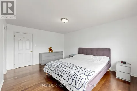 7 Croxall Boulevard Whitby (brooklin) ON L1M 0E6