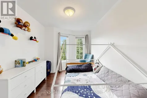 7 Croxall Boulevard Whitby (brooklin) ON L1M 0E6