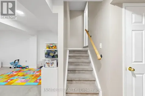 7 Croxall Boulevard Whitby (brooklin) ON L1M 0E6