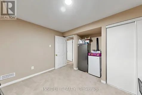 7 Croxall Boulevard Whitby (brooklin) ON L1M 0E6