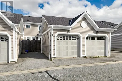 7 Croxall Boulevard Whitby (brooklin) ON L1M 0E6