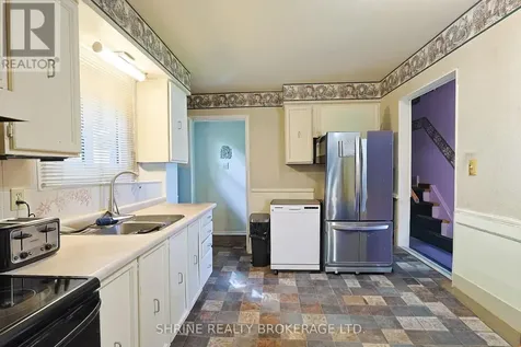 43 Stirling Crescent St. Thomas ON N5P 3R4