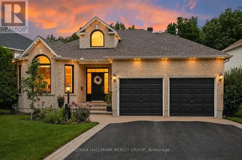 85 Knowlton Drive Ottawa ON K2G 6V3