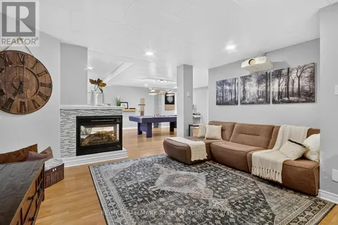 85 Knowlton Drive Ottawa ON K2G 6V3