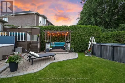 85 Knowlton Drive Ottawa ON K2G 6V3