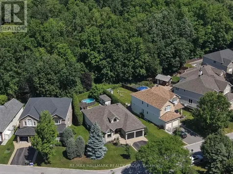85 Knowlton Drive Ottawa ON K2G 6V3