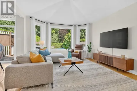 85 Knowlton Drive Ottawa ON K2G 6V3