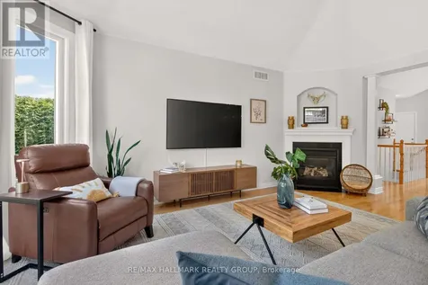 85 Knowlton Drive Ottawa ON K2G 6V3