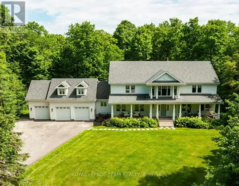 36 Marchbrook Circle Ottawa ON K2W 1A1