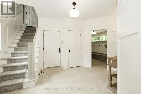 36 Marchbrook Circle Ottawa ON K2W 1A1