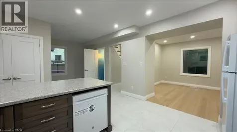 18 Miehm Place Kitchener ON N2H 2K9