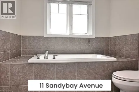11 Sandybay Avenue Kitchener ON N2A 0H7