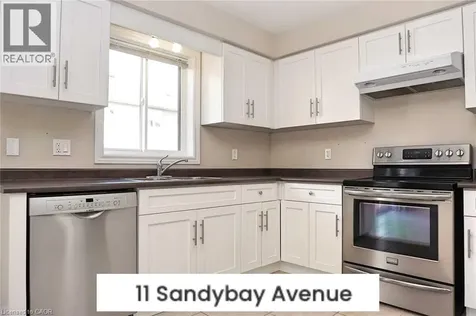 11 Sandybay Avenue Kitchener ON N2A 0H7