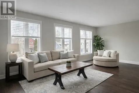 9 Gwynne Avenue Ottawa ON K1Y 1X1