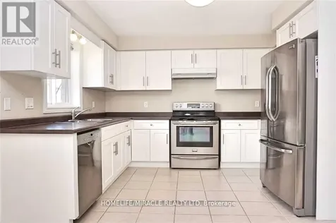 11 Sandybay Avenue Kitchener ON N2A 0H7