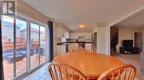 11 Sandybay Avenue Kitchener ON N2A 0H7