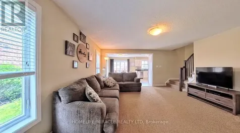 11 Sandybay Avenue Kitchener ON N2A 0H7
