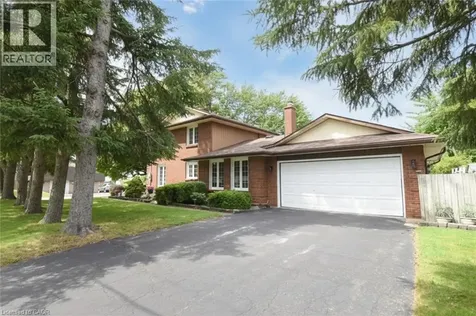 24 Shaw Street Caledonia ON N3W 1K2