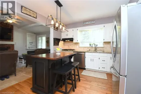 24 Shaw Street Caledonia ON N3W 1K2