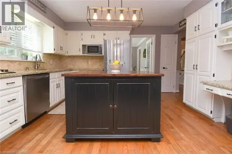 24 Shaw Street Caledonia ON N3W 1K2