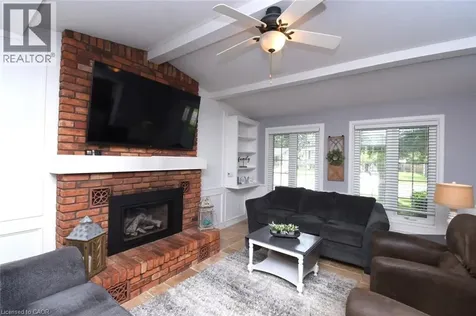 24 Shaw Street Caledonia ON N3W 1K2