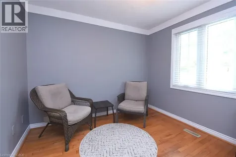 24 Shaw Street Caledonia ON N3W 1K2