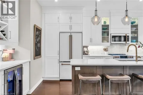 103 Macbean Crescent Waterdown ON L8B 0S4