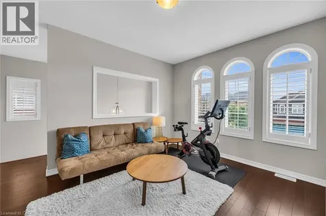 103 Macbean Crescent Waterdown ON L8B 0S4