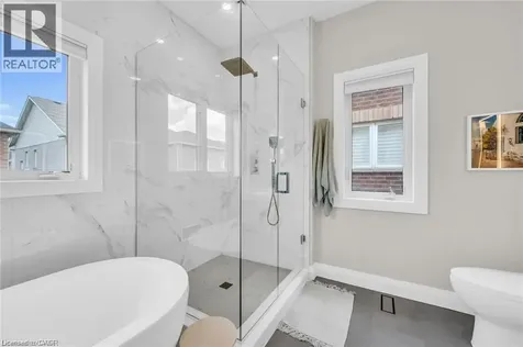 103 Macbean Crescent Waterdown ON L8B 0S4