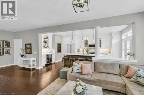 103 Macbean Crescent Waterdown ON L8B 0S4