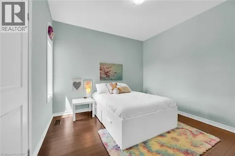 103 Macbean Crescent Waterdown ON L8B 0S4