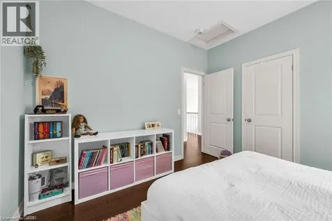 103 Macbean Crescent Waterdown ON L8B 0S4