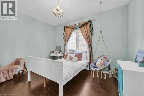 103 Macbean Crescent Waterdown ON L8B 0S4