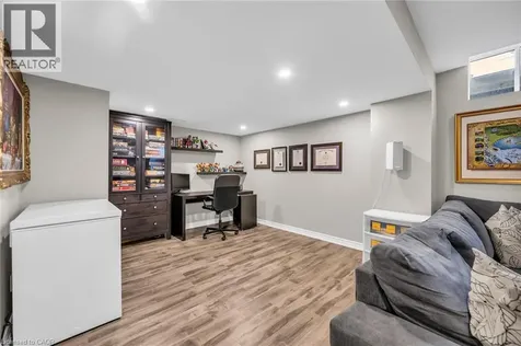 103 Macbean Crescent Waterdown ON L8B 0S4